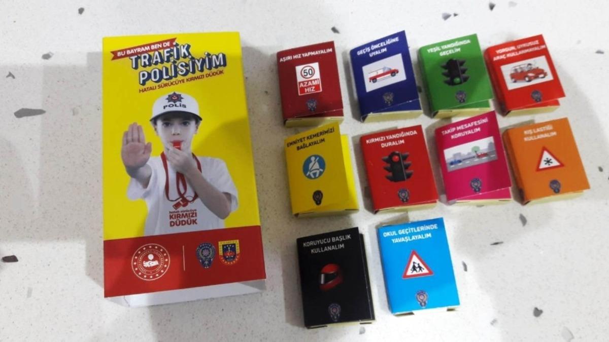S&uuml;r&uuml;c&uuml;lere &ccedil;ikolatalı trafik ansiklopedisi dağıtıldı