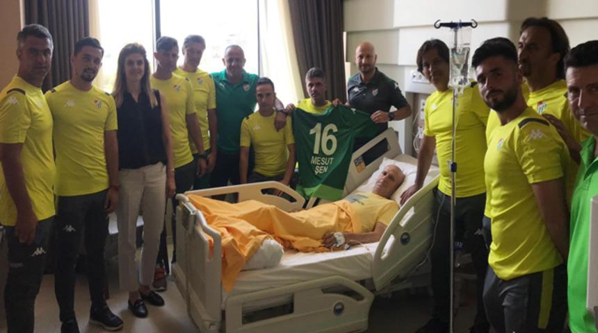 Bursaspor'un efsanesi Mesut Şen hayatını kaybetti