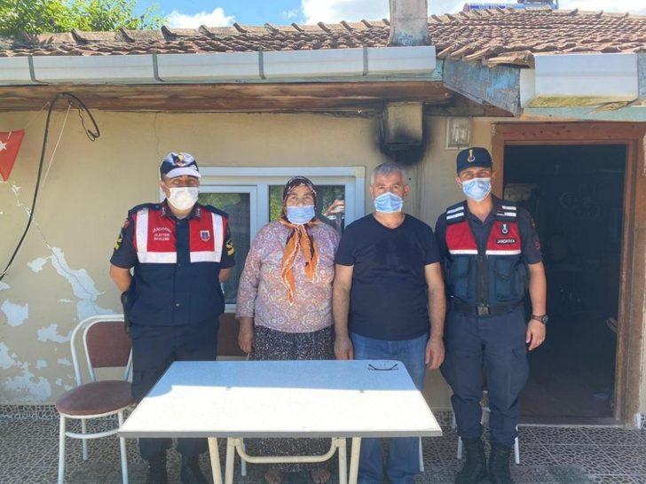 Kaymakam Sağlam’dan, şehit yakınları ve gazilere bayram ziyareti G1