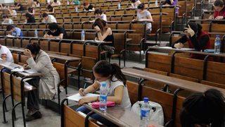 Tekstil mühendisliğini seçen öğrencilere asgari ücret tutarında burs verilecek