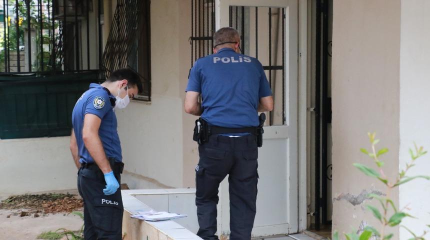 Antalya'da gen&ccedil; kadın sevgilisinin evinde &ouml;l&uuml; bulundu! Ş&uuml;phe uyandıran detaylar