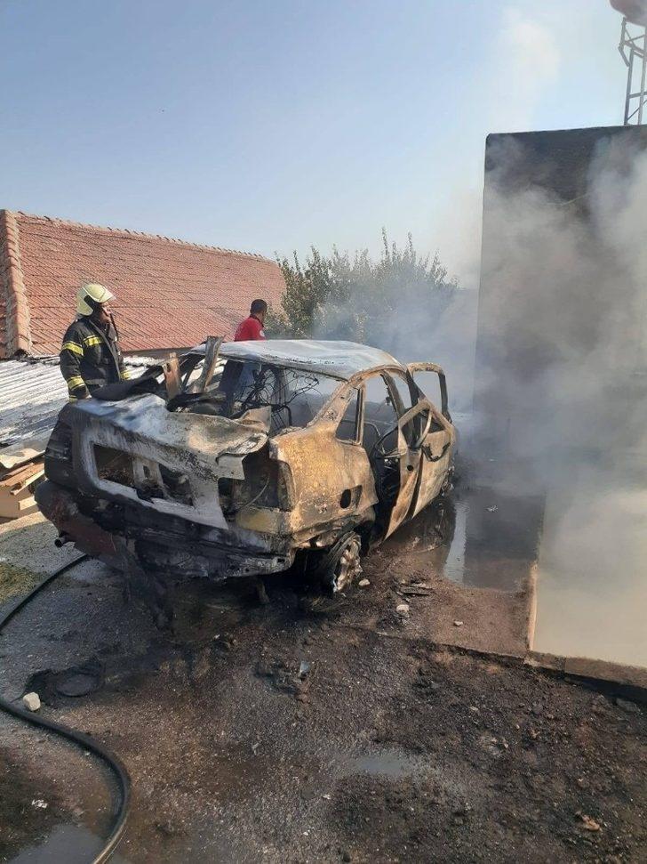 Odunlukta çıkan yangın otomobile sıçradı G2