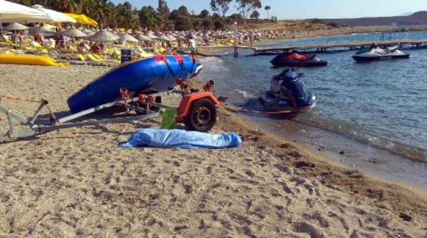 İzmir'de 'Egem' isimli tekne battı! &Ouml;l&uuml; ve yaralılar var