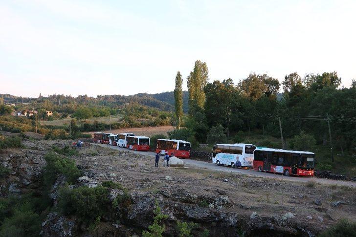 Manisa Büyükşehir Belediyesi yangın bölgesi için seferber oldu G5