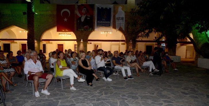 Ay ışığı sohbetlerinin bu haftaki konuğu ünlü oyuncu Gonca Vuslateri oldu G4