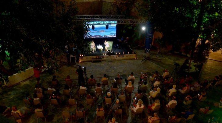 Ay ışığı sohbetlerinin bu haftaki konuğu ünlü oyuncu Gonca Vuslateri oldu G5