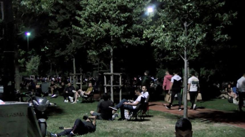 Caddebostan Sahili'nde bayram yoğunluğu