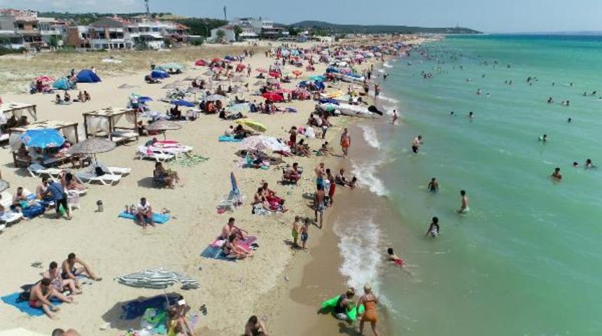 Saros K&ouml;rfezi'ne tatilci akını! N&uuml;fus 100 bini aştı