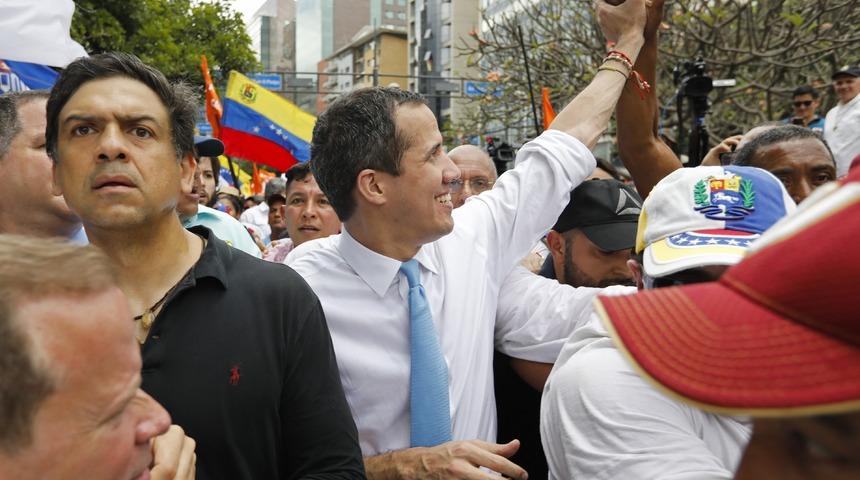 Venezuela muhalefeti se&ccedil;imlere katılmayacak!