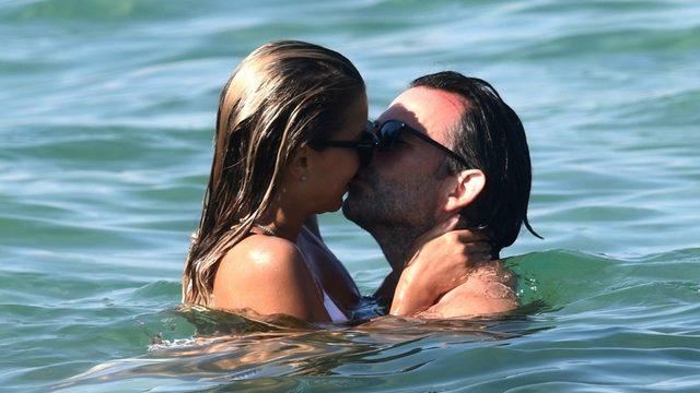 Sylvie Meis sevgilisiyle tatile doyamadı! 