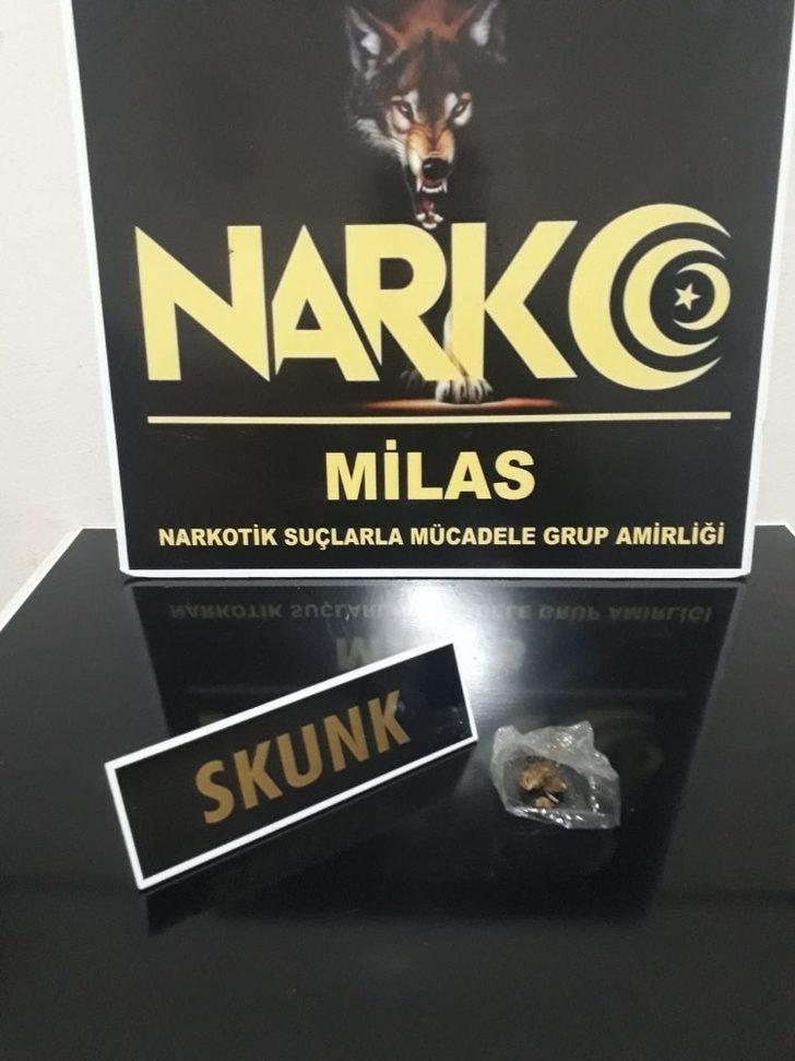 Otomobilden uyuşturucu çıktı, sürücü tutuklandı G4