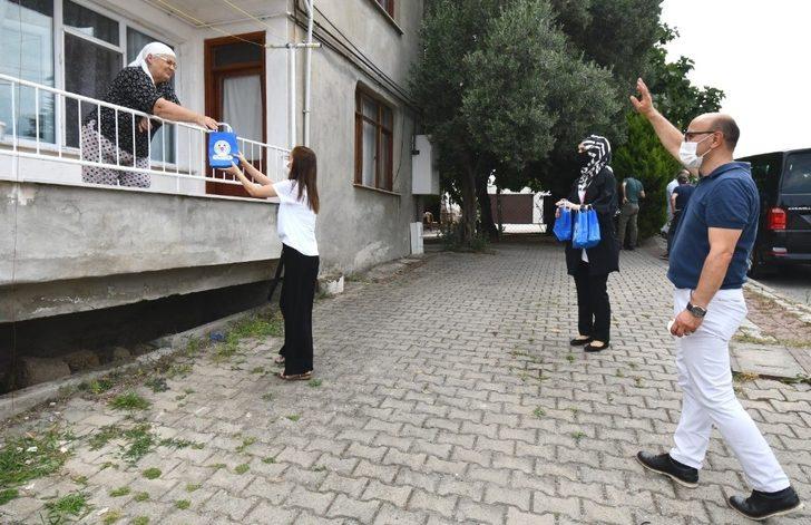 Oral çiftinden ilçe büyüklerine bayram ziyareti G2