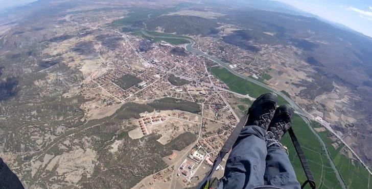 Yamaç paraşütçülerinden bayram uçuşu G2