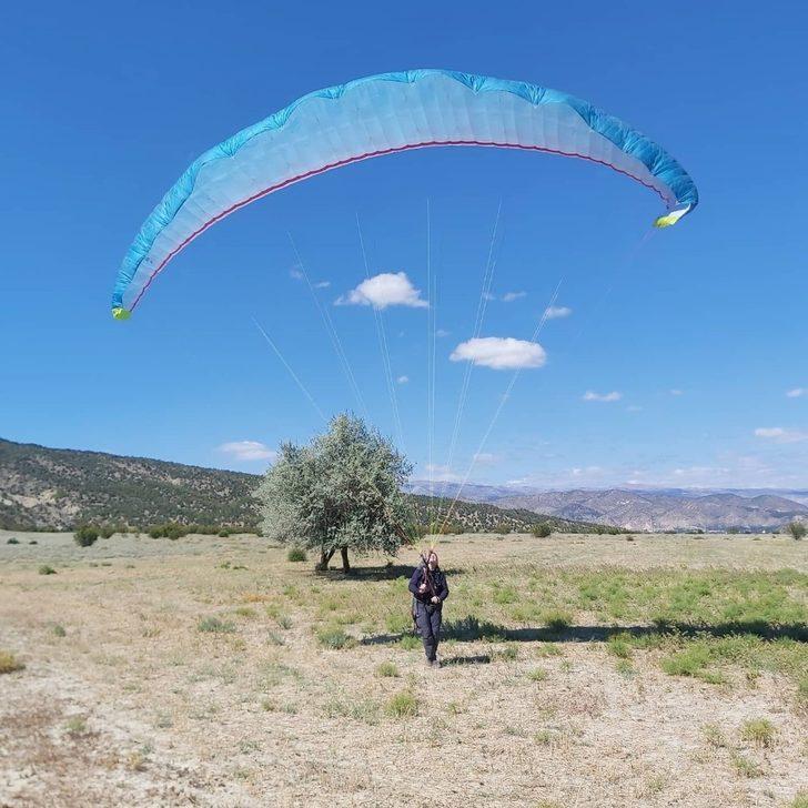 Yamaç paraşütçülerinden bayram uçuşu G4