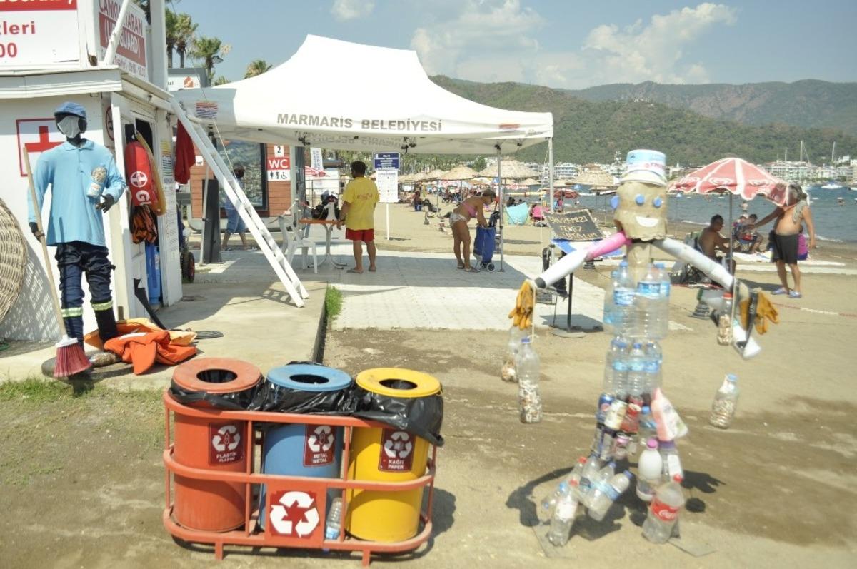 Marmaris&rsquo;te plajlardaki &ccedil;&ouml;pler temizlendi