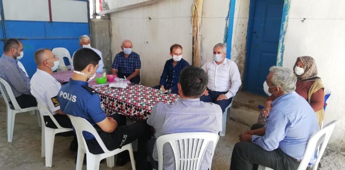 Dumlupınar protokol&uuml; şehit ve gazi ailelerini ziyaret etti