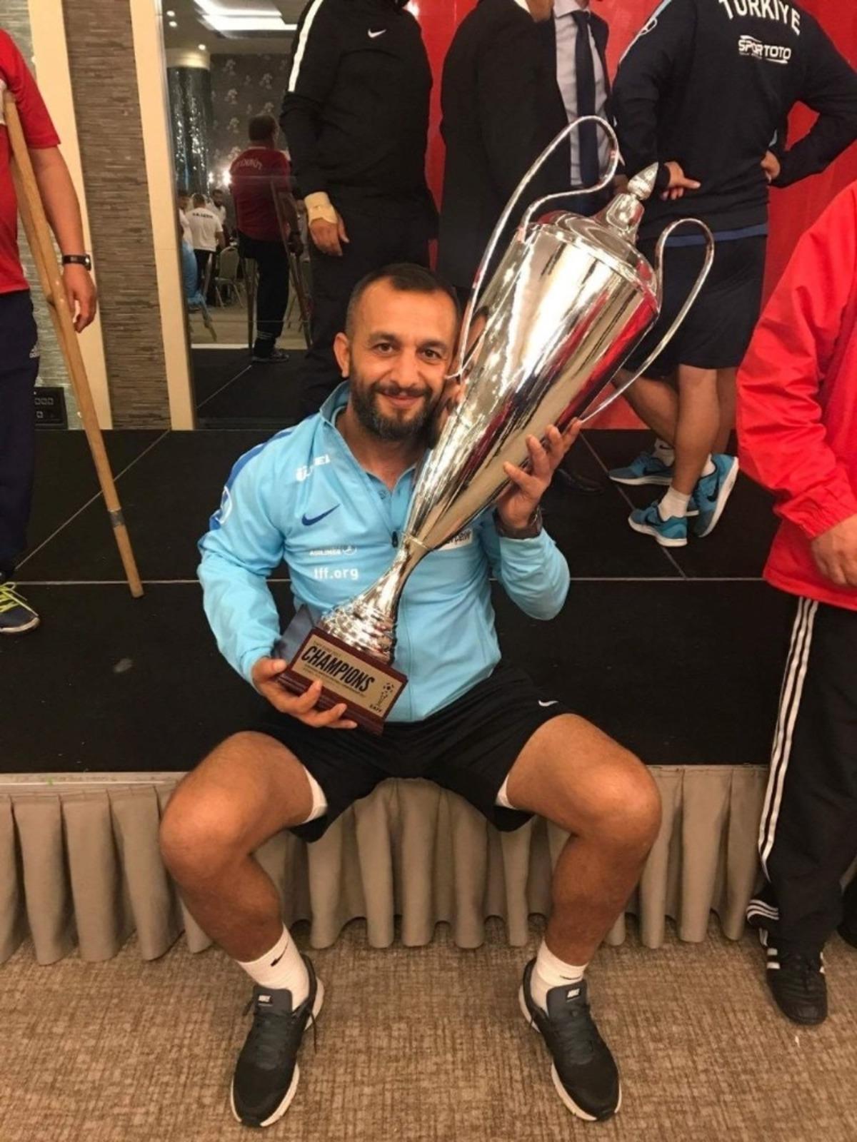 Selim Karadağ milli takım kampına davet edildi