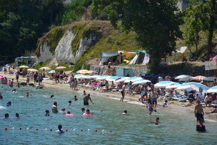 Sinop’ta plajlar bayram tatilinde doldu taştı - Sinop Haberleri