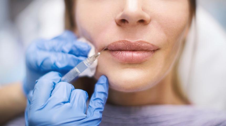 Dudak dolgusu ile ilgili doğru bilinen yanlışlar! Bu 10 maddeye dikkat