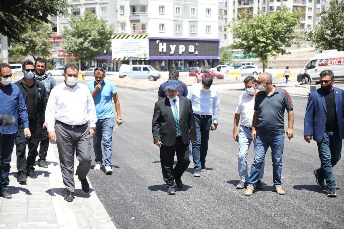 Cemil Baba Caddesi yenileniyor
