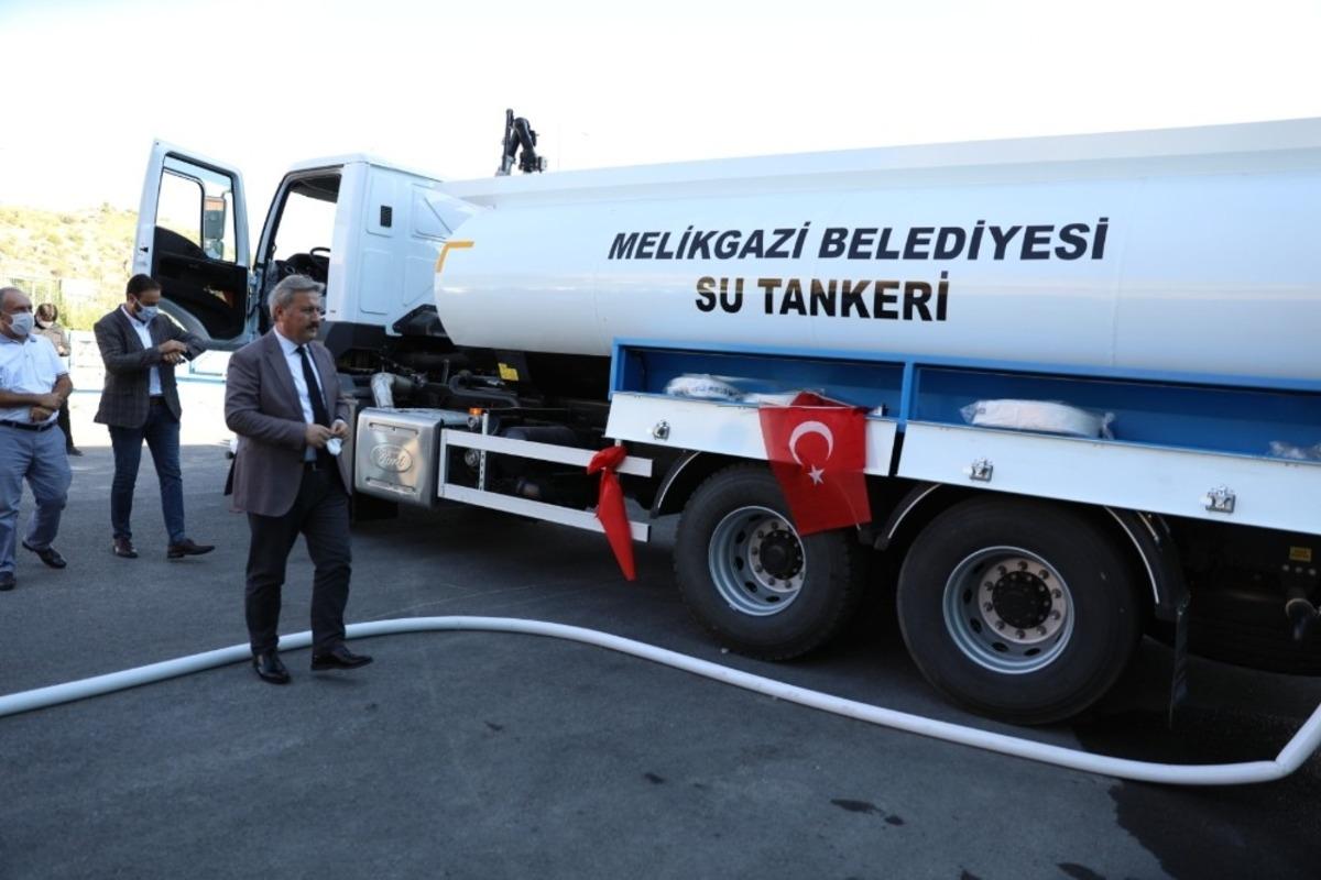 Melikgazi&rsquo;de il&ccedil;eye hizmet i&ccedil;in ara&ccedil; filosu g&uuml;&ccedil;lendiriliyor
