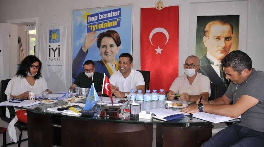 Kuşadası&rsquo;nda Millet İttifakı uyumu devam ediyor