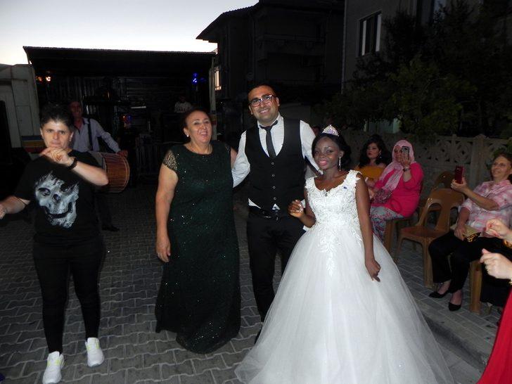 Lüleburgazlı Arif, Gineli Nakanda ile evlendi G4