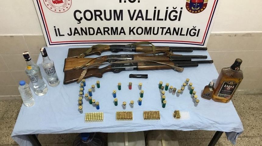 &Ccedil;orum&rsquo;da ka&ccedil;ak i&ccedil;ki operasyonu