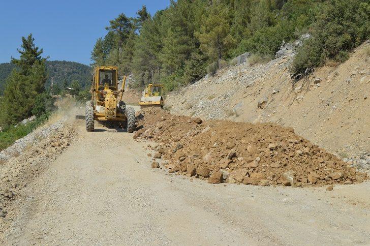 Gündoğmuş Köprülü yayla yolunda stabilize çalışması G1