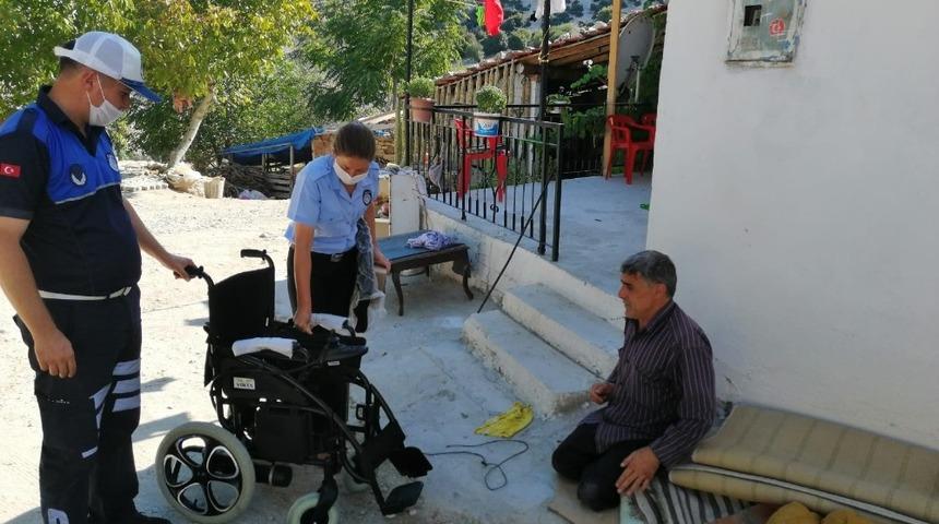 Büyükşehir, engelli vatandaşların yüzünü güldürmeye devam ediyor