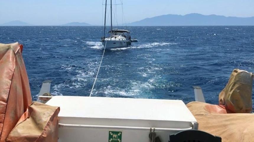 Bodrum’da sürüklenen tekne kurtarıldı