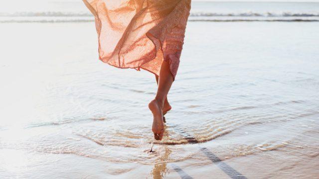 Adet döneminde denize girilir mi, bir zararı var mıdır?