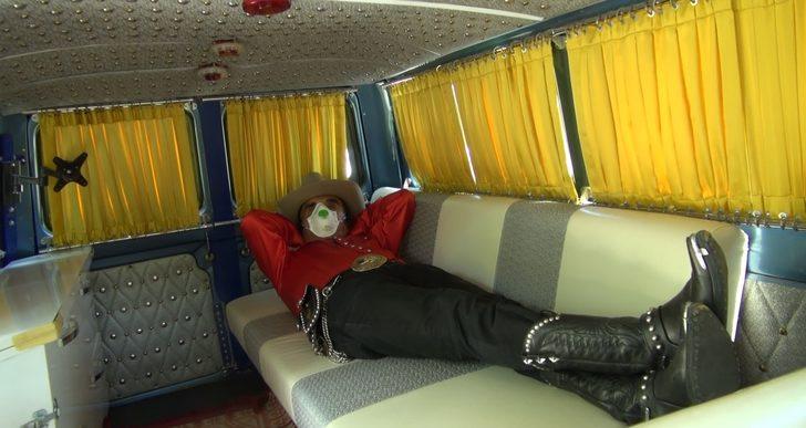 Çorumlu 'kovboy hoca'dan sosyal izolasyonlu korona önlemi G4