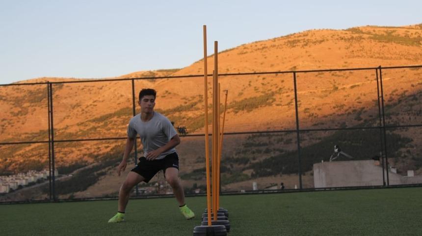 Genç yıldız adayı memleketinde güç topluyor