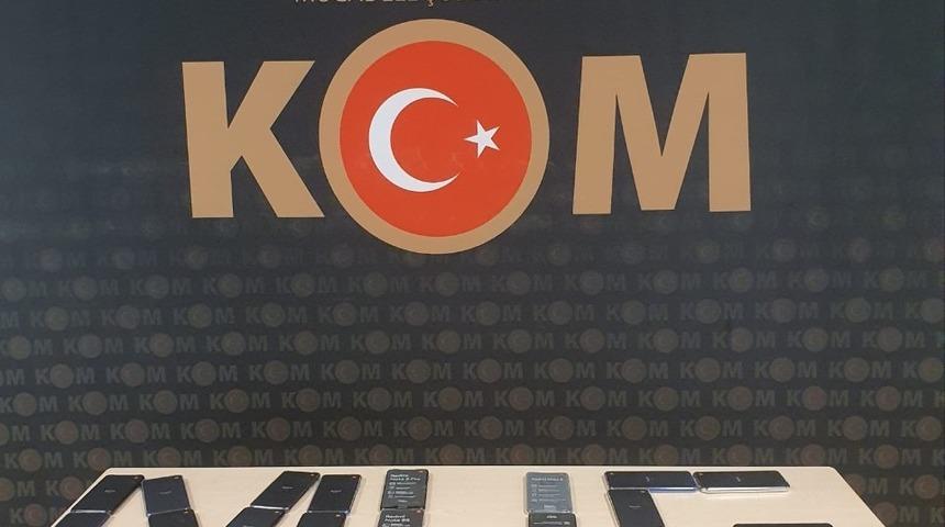 Muş’ta kaçak cep telefonu operasyonu