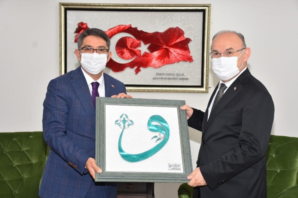 Başkan &Ccedil;elik, Vali Karadeniz&rsquo;i ağırladı