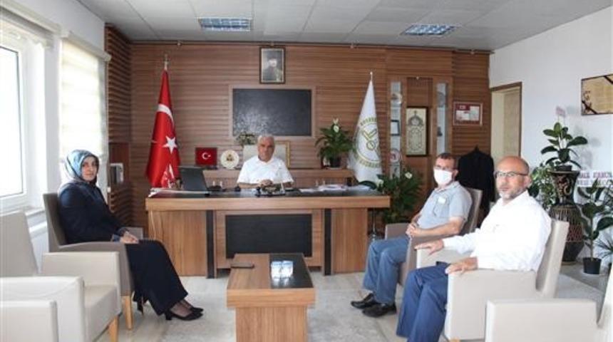 Şehit babası Er’den İl Müftüsü Erhun’a ziyaret