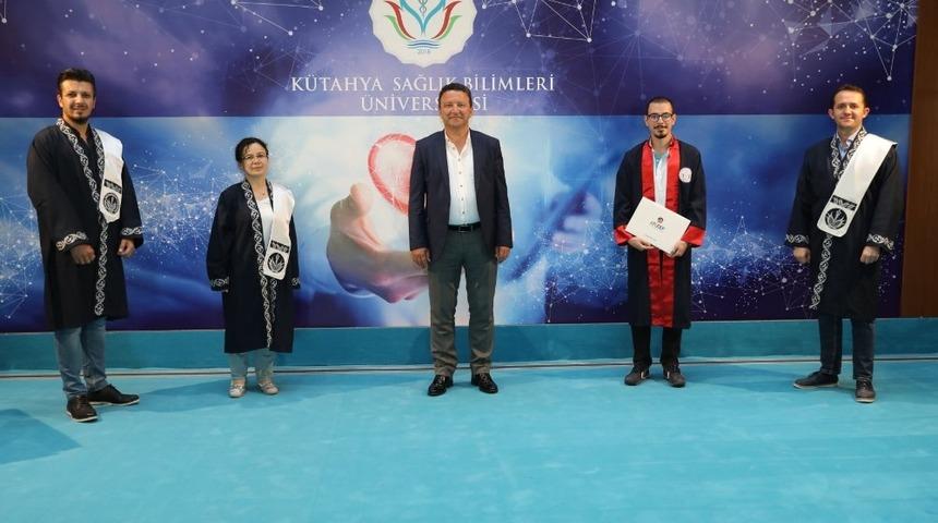 Acil servis stajında en başarılı doktor belirlendi