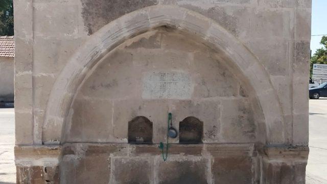 Yüzyıllardır suyu kesilmeyen çeşme