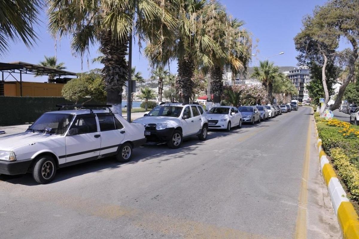 Kuşadası&rsquo;nda otopark alanları y&uuml;zde 45 arttırılacak