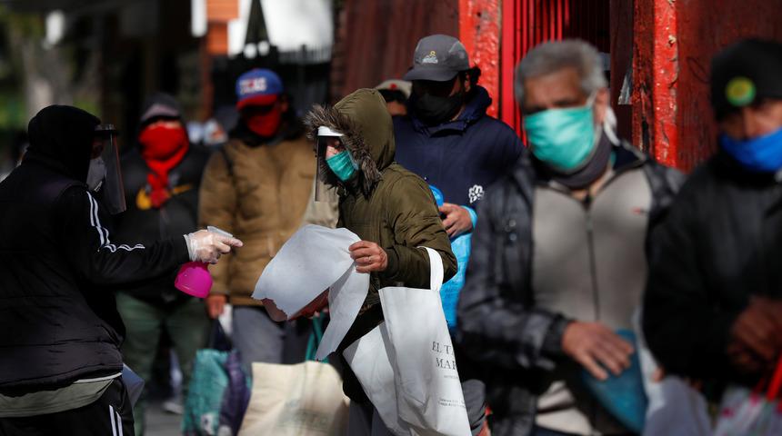 Korona nedeniyle her 15 saniyede bir kişi &ouml;l&uuml;yor