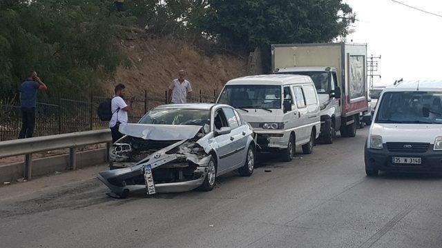 Köprüde zincirleme trafik kazası