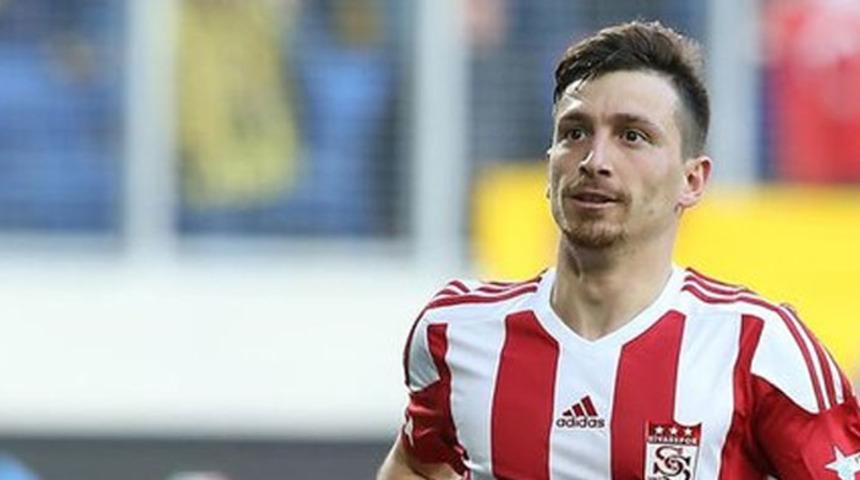 Mert Hakan Yandaş'tan dikkat çeken paylaşım