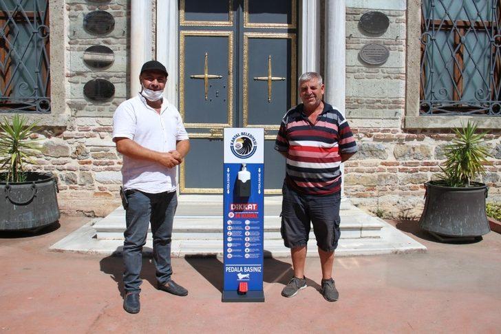 Kartal Belediyesinden ilçedeki ibadethanelere dezenfekte yardımı G3