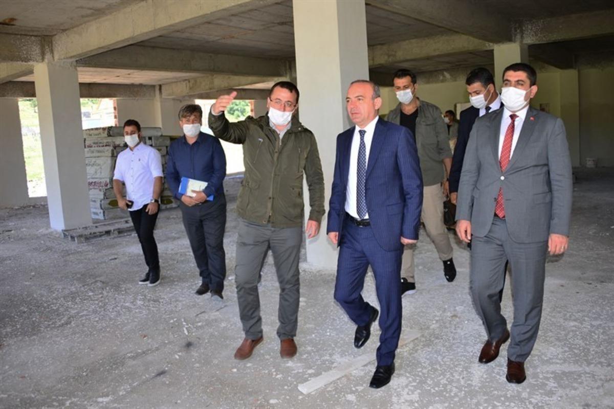 Vali H&uuml;seyin &Ouml;ner, Yalnız&ccedil;am Kayak Merkezinde incelemelerde bulundu