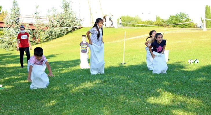 Çocuklar geleneksel oyunlarla spor yapıyor G2