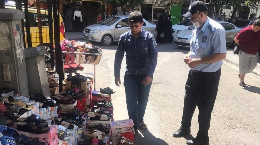 Kaldırım işgali yapan esnafa deneti