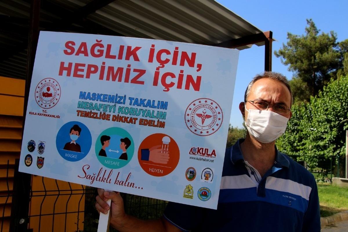 Kula&rsquo;da pankartlı denetim dikkat &ccedil;ekti