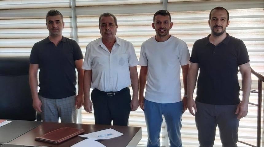 Yeşilyurt Belediyespor&rsquo;dan orta sahaya takviye