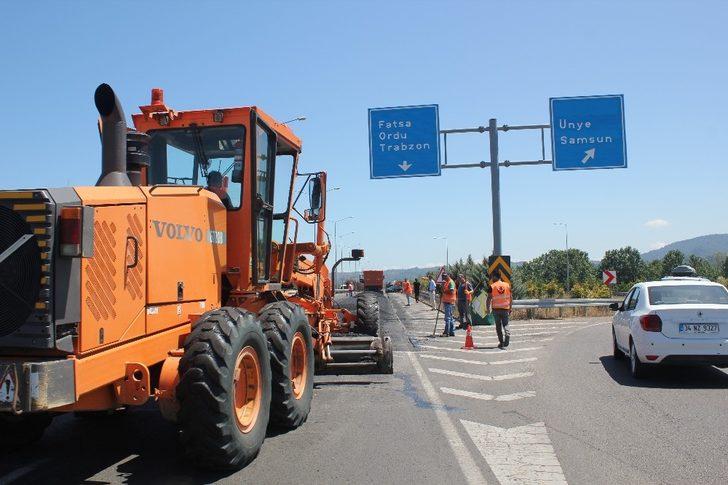 Çevre yolundaki çalışma ilçede trafiği felç etti G3